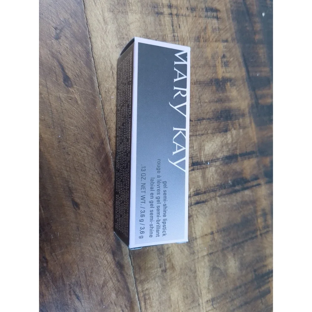 Mary‎ Kay Naturally Buff Chamois Gel Semi Shine Lipstick New Full Size